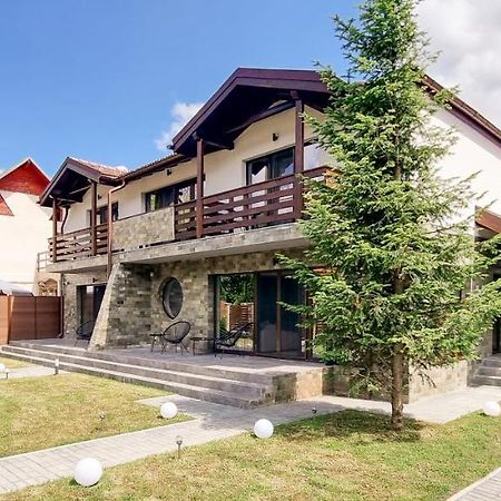 Hotel Nova Cervus Buşteni Exterior foto